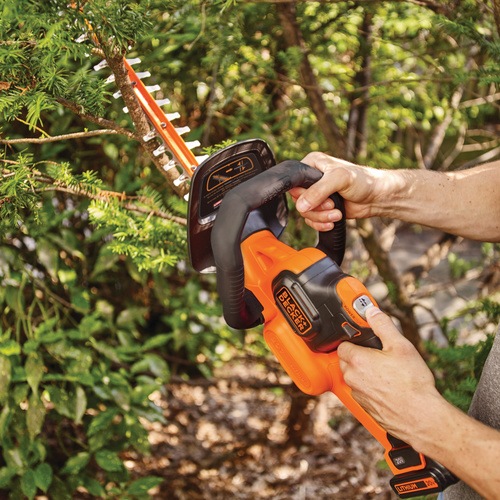 black and decker 20v hedge trimmer black and decker 20v hedge trimmer
