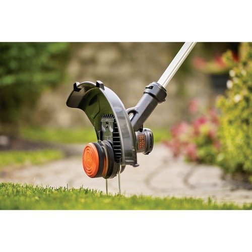 40V MAX* Lithium String Trimmer LST140C