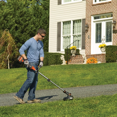 40V Brushless String Trimmer LST540 BLACK+DECKER