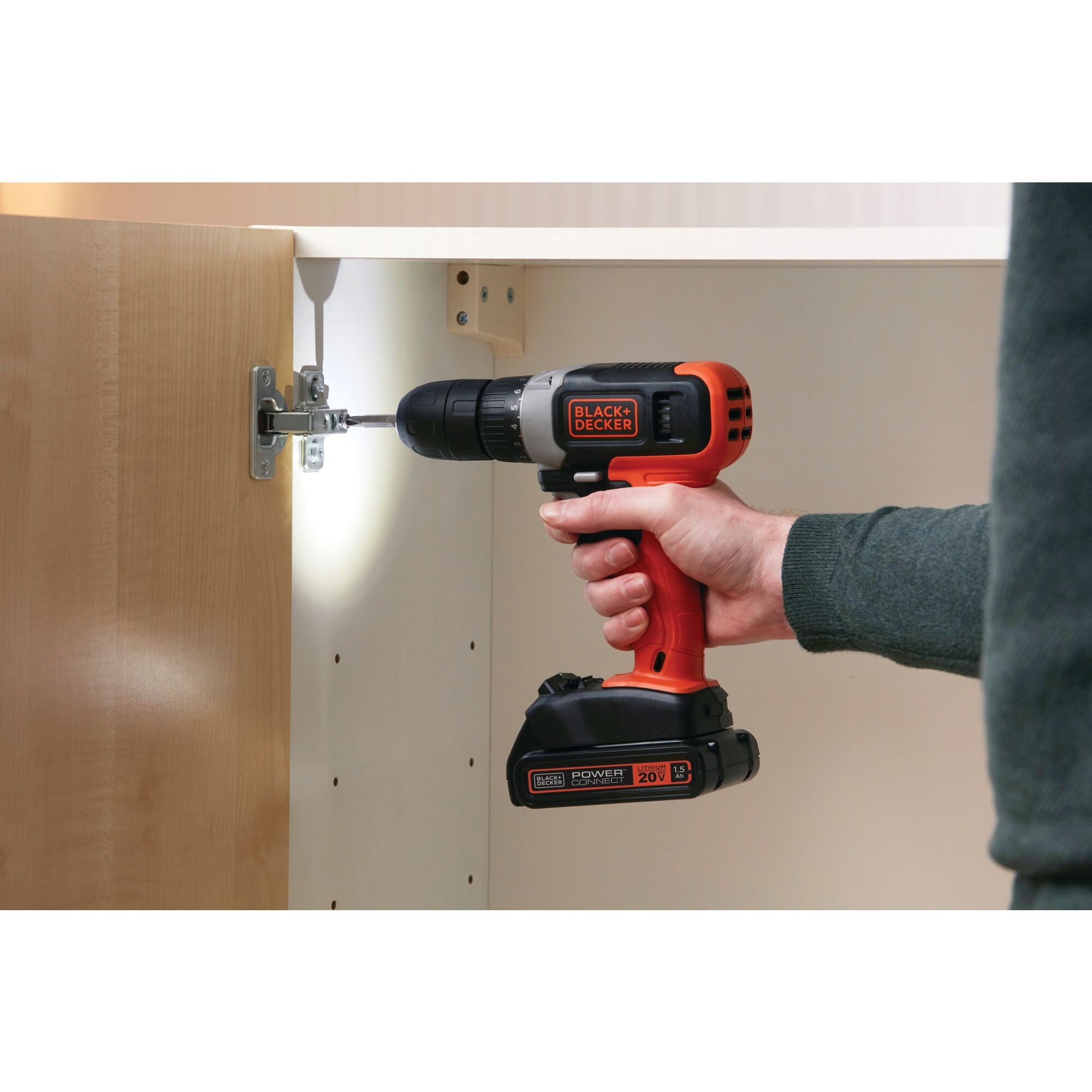Black & decker bcd702 online 20v max drill driver