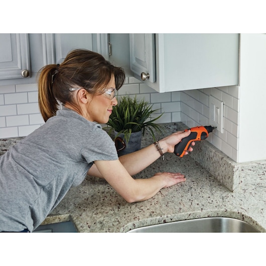 4V MAX* Rechargeable Screwdriver