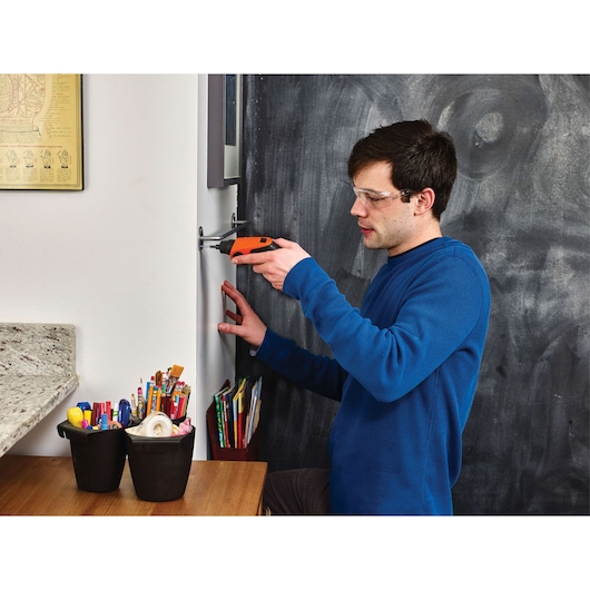 4V MAX* Rechargeable Screwdriver