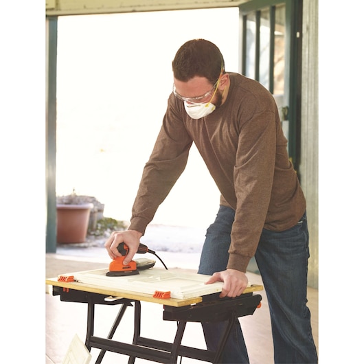 BLACK+DECKER MOUSE Detail Sander, 1.2 Amp, Corded (BDEMS600)