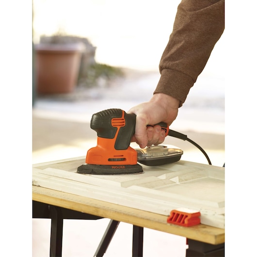 BLACK+DECKER MOUSE Detail Sander, 1.2 Amp, Corded (BDEMS600)