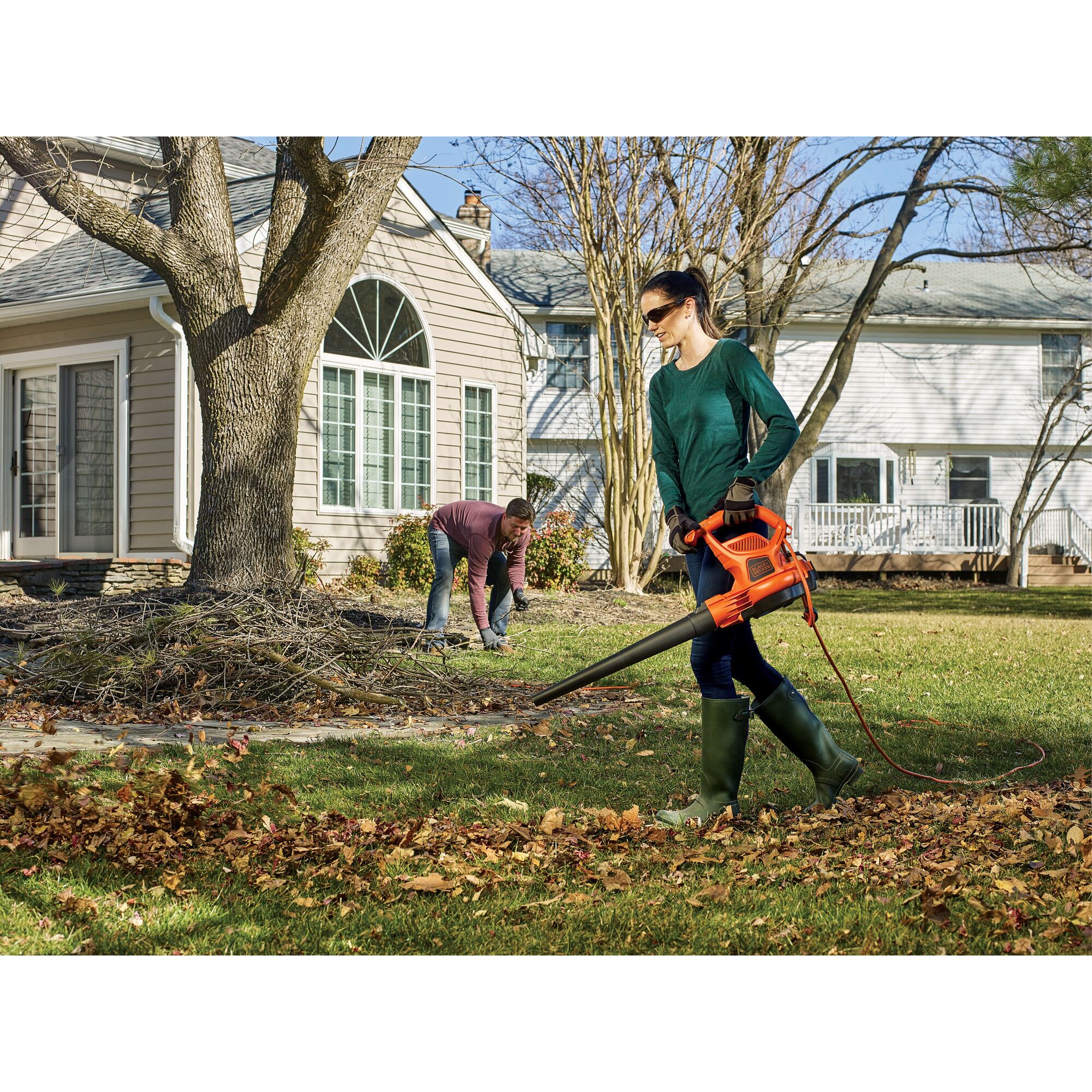 3in1 VACPACK™ 12 Amp Leaf Blower, Vacuum and Mulcher | BLACK+DECKER
