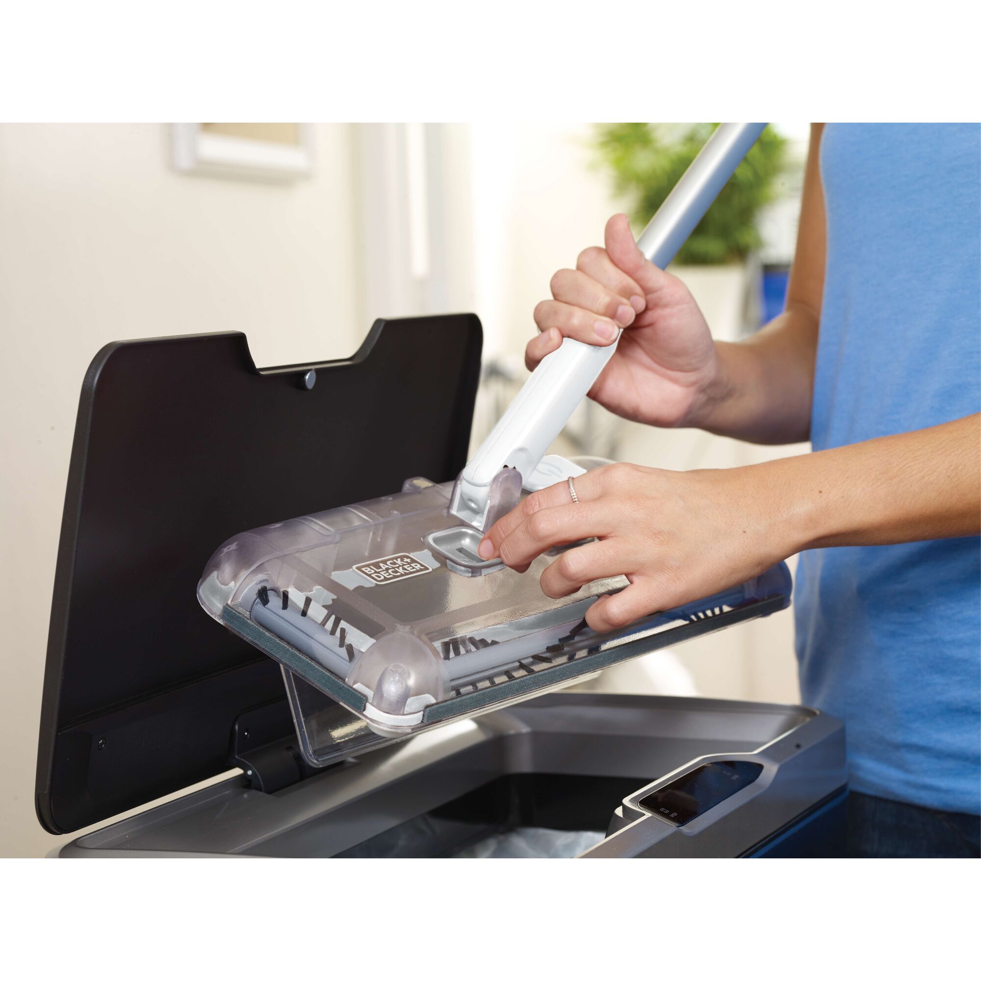 50 Minute Powered Floor Sweeper - Powder White | BLACK+DECKER