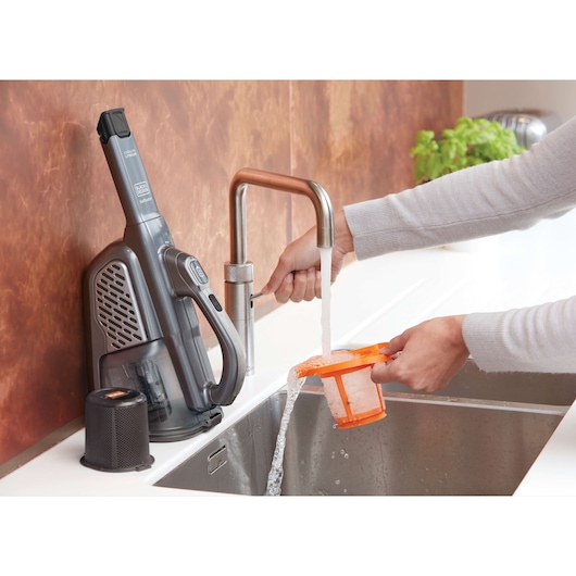 16V MAX* dustbuster® AdvancedClean+™ Hand Vacuum
