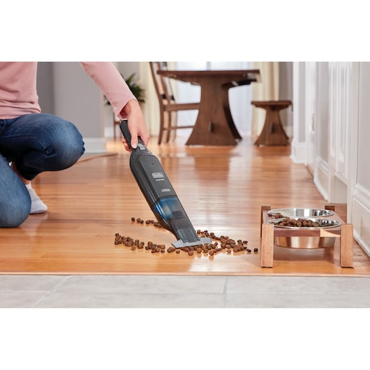dustbuster® AdvancedClean™ Slim Cordless Handheld Vacuum