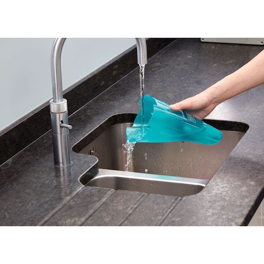 dustbuster® Wet/Dry Hand Vacuum (Blue)