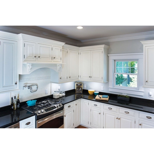 9 in. 1-Bar LED Under Cabinet Accessory Light (Cool White)