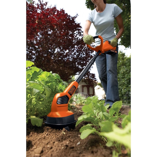 20V MAX* Cordless Garden Cultivator