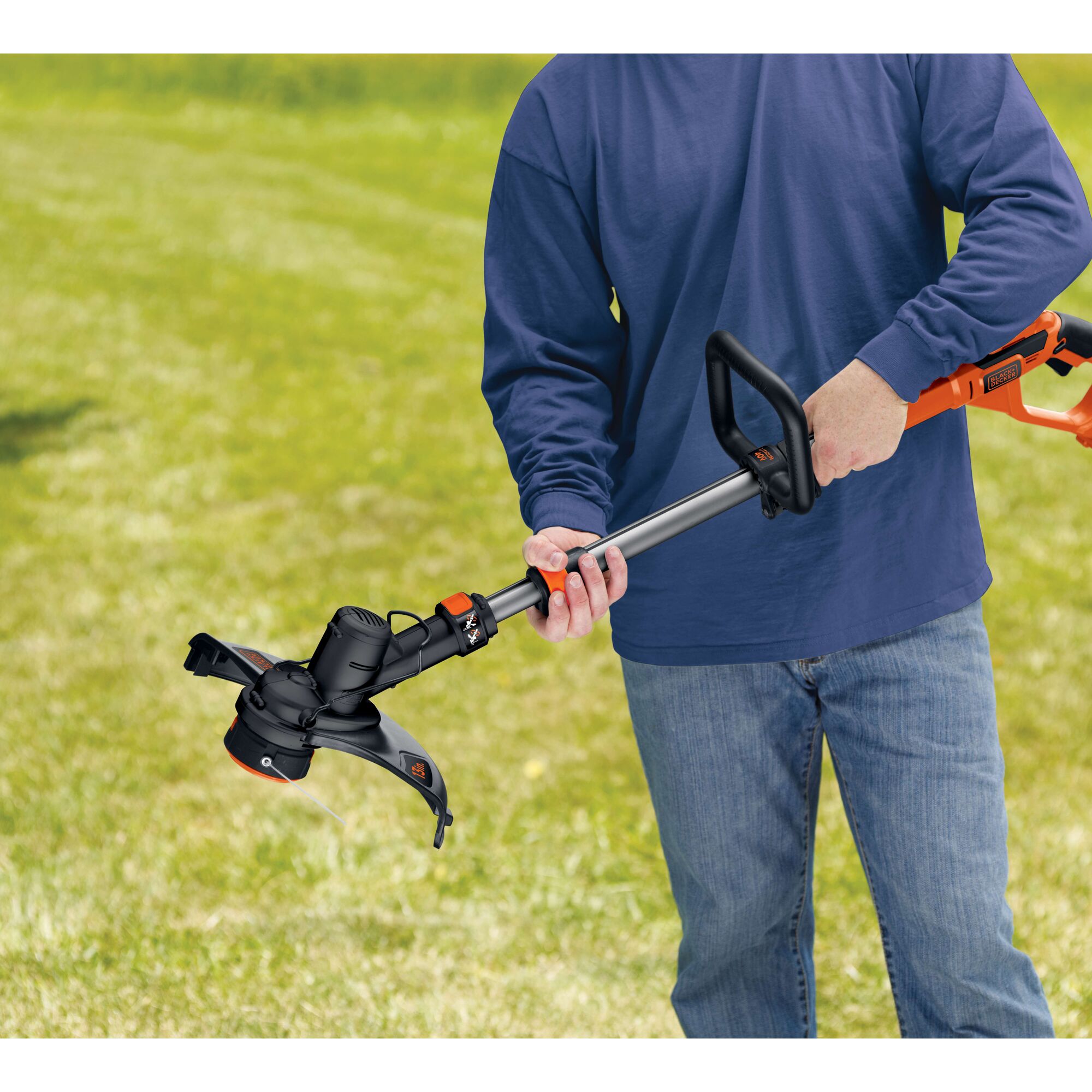 40V MAX* Cordless String Trimmer With POWERCOMMAND® | BLACK+DECKER